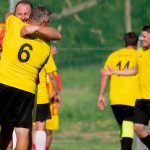 Ve Chvalšinách slavnostně otevřeli nové hřiště. Pokřtila ho exhibice plná gólů