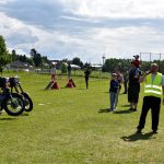 VIDEO. Do Slap u Tábora se sjely historické motorky a auta. Překvapením byla exhibice repliky letounu Avia C4