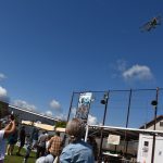 VIDEO. Do Slap u Tábora se sjely historické motorky a auta. Překvapením byla exhibice repliky letounu Avia C4