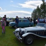 VIDEO. Do Slap u Tábora se sjely historické motorky a auta. Překvapením byla exhibice repliky letounu Avia C4