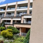 VIDEO: Na Lipně ožil bývalý hotel. Podle investora je to lepší cesta než stavět na zelené louce