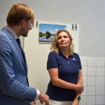 Ministr Adam Vojtěch trávil jako kluk prázdniny ve Veselíčku. V Milevsku si prohlédl polikliniku, prošel baziliku a viděl i tátovu školu