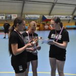 VIDEO: Mladší žákyně HBC Strakonice 1921 ovládly Jihočeskou ligu, medaile převzaly v domácí hale