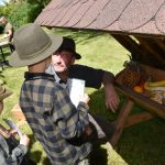 VIDEO: Zámecký park v Petrovicích žil mysliveckým dětským dnem
