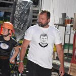 VIDEO. Táborská hasičská liga odstartovala nočním závodem v Tučapech. Některé týmy běžely v hustém dešti