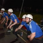 VIDEO. Táborská hasičská liga odstartovala nočním závodem v Tučapech. Některé týmy běžely v hustém dešti