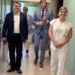 Ministr Vojtěch si v táborské nemocnici prohlédl psychiatrii, gastroenterologii a zajímal se o budování urgentního příjmu
