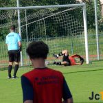 Poslední derby zvládly lépe Bernartice, Kodad kryl penaltu