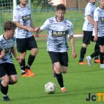 Poslední derby zvládly lépe Bernartice, Kodad kryl penaltu