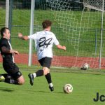 Poslední derby zvládly lépe Bernartice, Kodad kryl penaltu