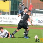 Poslední derby zvládly lépe Bernartice, Kodad kryl penaltu