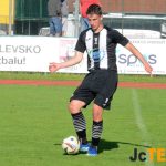 Poslední derby zvládly lépe Bernartice, Kodad kryl penaltu