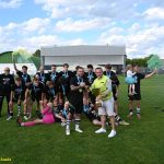 VIDEO: Fotbalisté Větrov oslavili v Plané titul a postup. Úspěšnou sezonu zakončili remízou