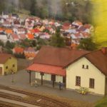 Jindřichův Hradec otevřel nové modelové kolejiště. Vláčky se prohánějí po trase úzkokolejky