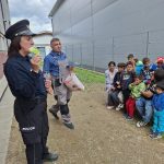 Policejní návštěva v azylovém domě ve Strakonicích přinesla prevenci i zábavu