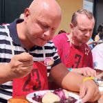 Soutěž v pojídání borůvkových knedlíků má počtvrté stejného krále. Rekord dala i nová princezna