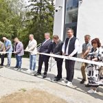 Rozhlednu na Libíně otevřeli požehnáním i s plácačkou na mouchy