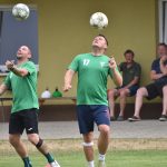Střelské Hoštice po sestupu neskládají zbraně