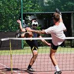 Kapr Cup potřetí. Nohejbalový turnaj v Řepici přilákal osm týmů i stovku diváků