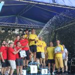 Účastníci koloběžkové Grand Prix v Bechyni musí vypít na trase pivo i mléko