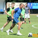 Bídné jaro má v Kovářově napravit pět nových tváří
