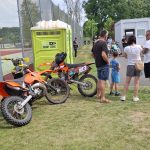 Video: Hrejkovické motogrilování rozpálilo pekelnou show. Plameny, skoky i tvrdý rock nadchly davy diváků