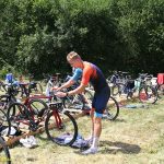 VIDEO: Sudoměřický triatlon přišel s novinkou v podobě štafet. Hlavní závod vyhrál Jan Havránek