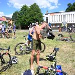 VIDEO: Sudoměřický triatlon přišel s novinkou v podobě štafet. Hlavní závod vyhrál Jan Havránek