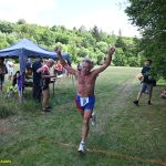 VIDEO: Sudoměřický triatlon přišel s novinkou v podobě štafet. Hlavní závod vyhrál Jan Havránek