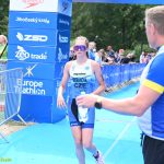 VIDEA: Jakub Mařík ovládl Evropský pohár juniorů v triatlonu. Edita Pozlerová skončila v Táboře těsně za elitní trojkou