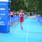 VIDEA: Jakub Mařík ovládl Evropský pohár juniorů v triatlonu. Edita Pozlerová skončila v Táboře těsně za elitní trojkou