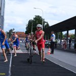 VIDEA: Jakub Mařík ovládl Evropský pohár juniorů v triatlonu. Edita Pozlerová skončila v Táboře těsně za elitní trojkou