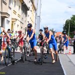 VIDEA: Jakub Mařík ovládl Evropský pohár juniorů v triatlonu. Edita Pozlerová skončila v Táboře těsně za elitní trojkou