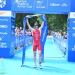 VIDEA: Jakub Mařík ovládl Evropský pohár juniorů v triatlonu. Edita Pozlerová skončila v Táboře těsně za elitní trojkou