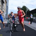 VIDEA: Jakub Mařík ovládl Evropský pohár juniorů v triatlonu. Edita Pozlerová skončila v Táboře těsně za elitní trojkou