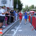 VIDEA: Jakub Mařík ovládl Evropský pohár juniorů v triatlonu. Edita Pozlerová skončila v Táboře těsně za elitní trojkou
