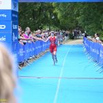 VIDEA: Jakub Mařík ovládl Evropský pohár juniorů v triatlonu. Edita Pozlerová skončila v Táboře těsně za elitní trojkou