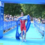 VIDEA: Jakub Mařík ovládl Evropský pohár juniorů v triatlonu. Edita Pozlerová skončila v Táboře těsně za elitní trojkou