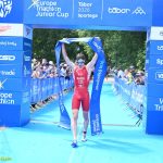 VIDEA: Jakub Mařík ovládl Evropský pohár juniorů v triatlonu. Edita Pozlerová skončila v Táboře těsně za elitní trojkou