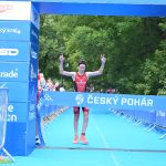 VIDEO: Táborští závodníci vybojovali v žákovských kategoriích na Táborském triatlonovém festivalu pět medailí