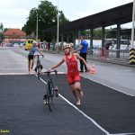 VIDEO: Táborští závodníci vybojovali v žákovských kategoriích na Táborském triatlonovém festivalu pět medailí