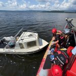 Děti vypluly na člunu na Lipno chytat ryby, vítr je zanesl k ostrovu Tajvan. Na pomoc vyjeli záchranáři