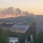 AKTUALIZOVÁNO. VIDEO: V Písku byl oznámen požár vily Marta. Dům hoří v plném rozsahu. Vyhlášen je poplach druhého stupně