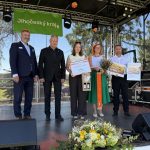 Vesnice roku Římov převzala Zlatou stuhu