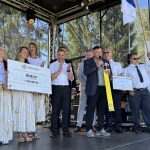 Vesnice roku Římov převzala Zlatou stuhu