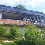 Bývalý Camp hotel Hruštice: Místo dětí řádí v bývalém pionýrském táboře bezdomovci a vandalové