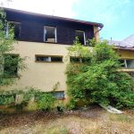 Bývalý Camp hotel Hruštice: Místo dětí řádí v bývalém pionýrském táboře bezdomovci a vandalové