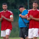 Fotbal: Zlatá Koruna při historické premiéře vedla jen pár sekund. Ve Strunkovicích inkasovala bůra