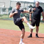 Hattrick dokonán! Nohejbalový turnaj v Drhovli se znovu stal kořistí Lokálu