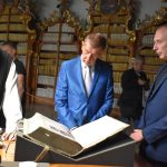 VIDEO: Premiér Babiš po roce znovu ve Vyšebrodském klášteře. Chce pomoci se záchranou národní kulturní památky
